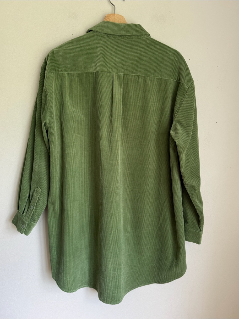 Gudrun Sjoden Oversized Corduroy Button-Down Shirt Organic Cotton in Green - Picture 4 of 5